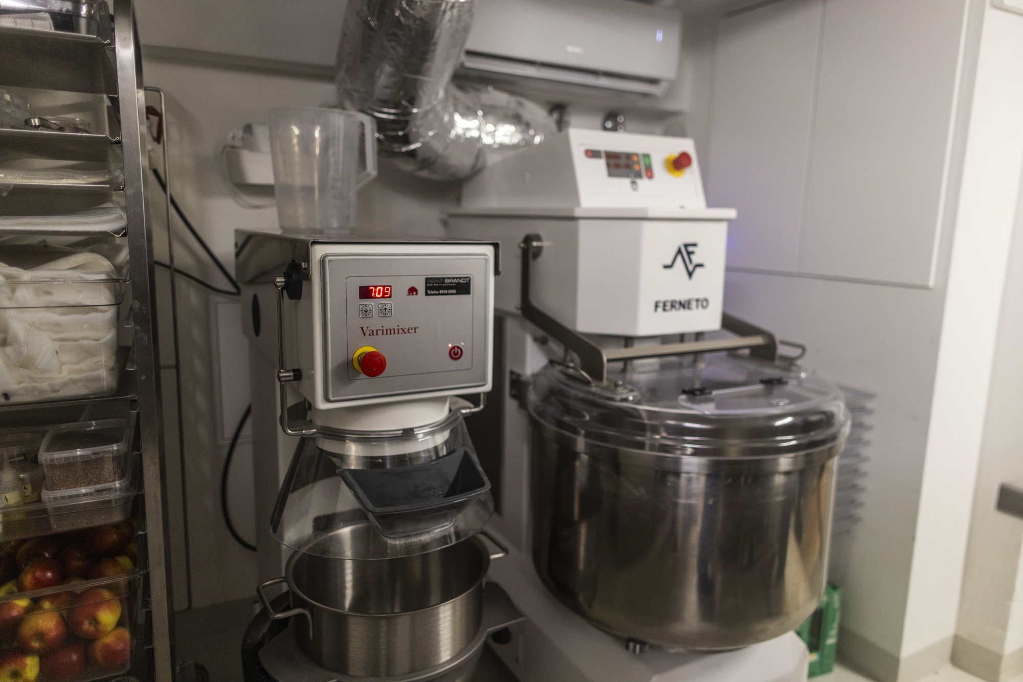 62010618 1 Kong Hans Bakery