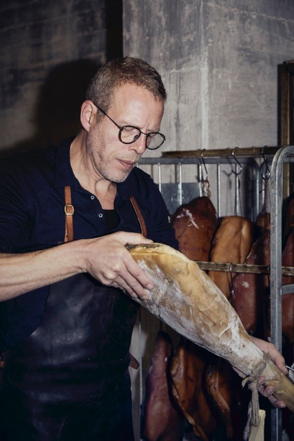 Michael Museth - slagter og erfaren kok og iværksætter på elite- og cateringniveau