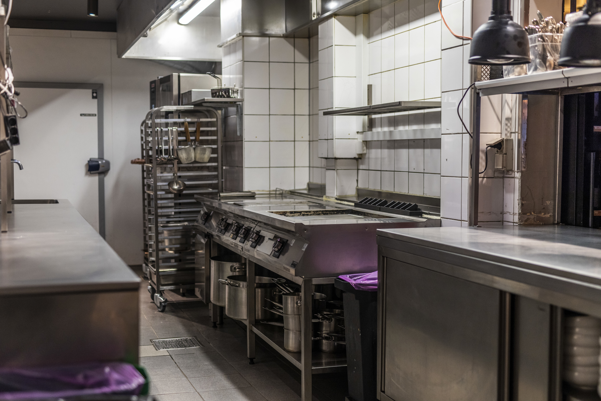 72311201 72311401 72311402 72311505 72311516 72311611 72533010 85050120 1 Restaurant Nögen