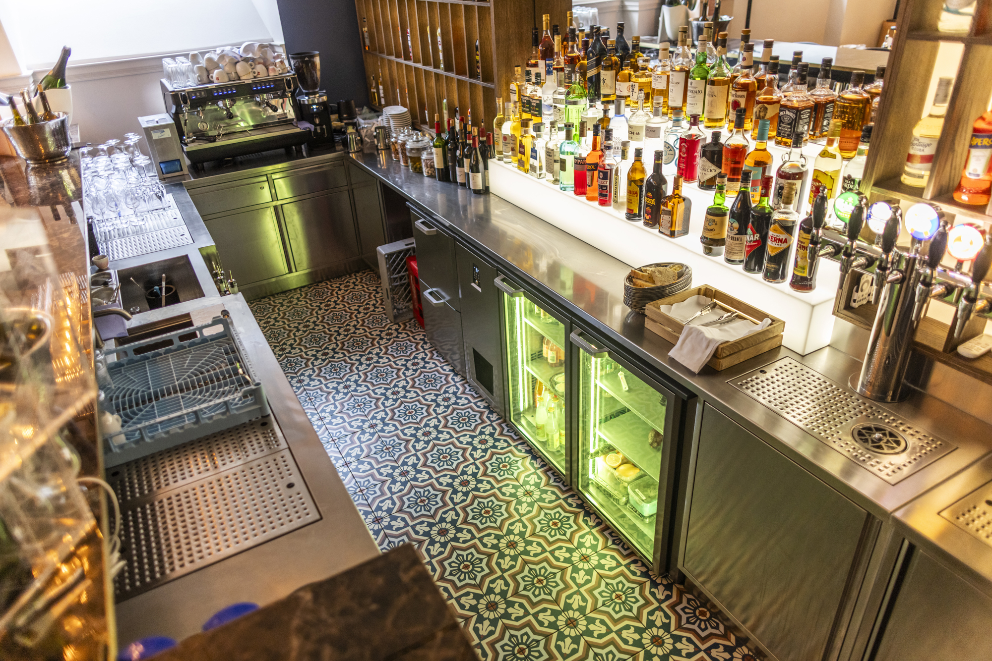 BB Hugo RAISFOTO C1 4492