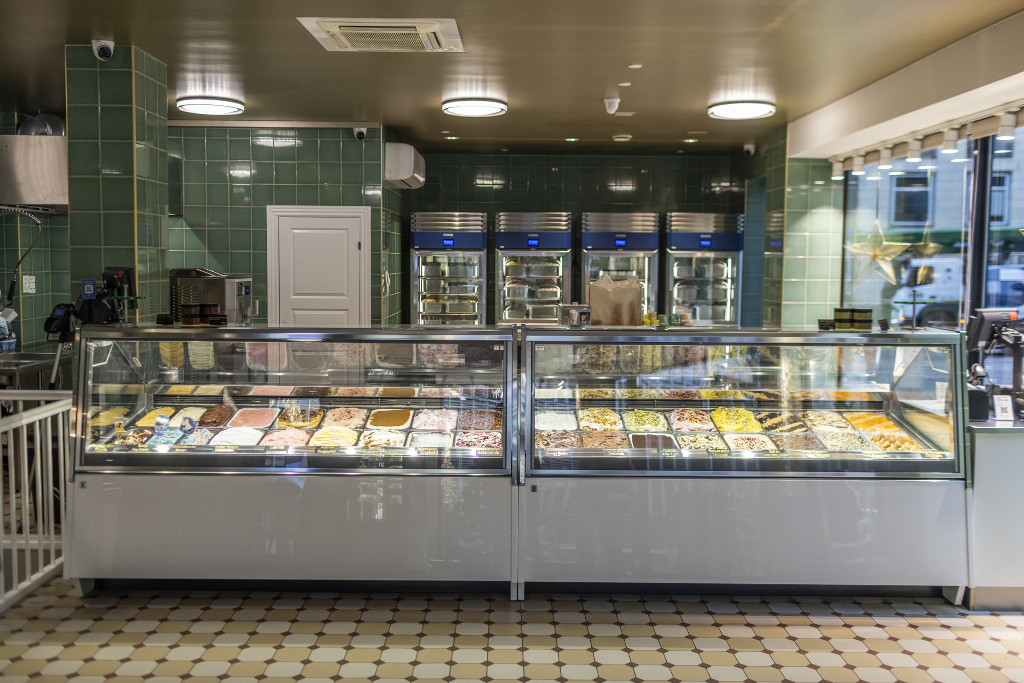 BB Ismejeriet RAISFOTO C1 0894